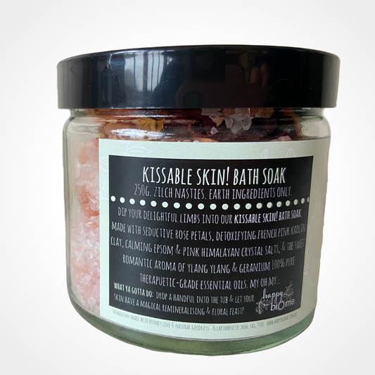Kissable Skin! Bath soak image 0